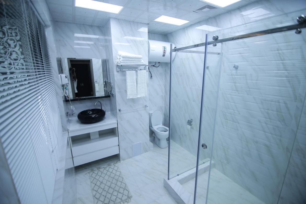 Safir Business Hotel O ドゥシャンベ エクステリア 写真